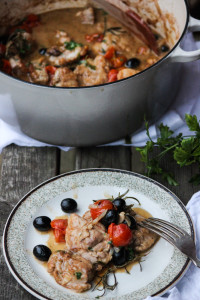 dinner, family meals, chicken, chicken cacciatore, simple meals, easy dinner, quick meals, italian food, italian meals, rustic dinner, sunday dinner, hearty, flavoursome, simple, the life harvest, food blogger