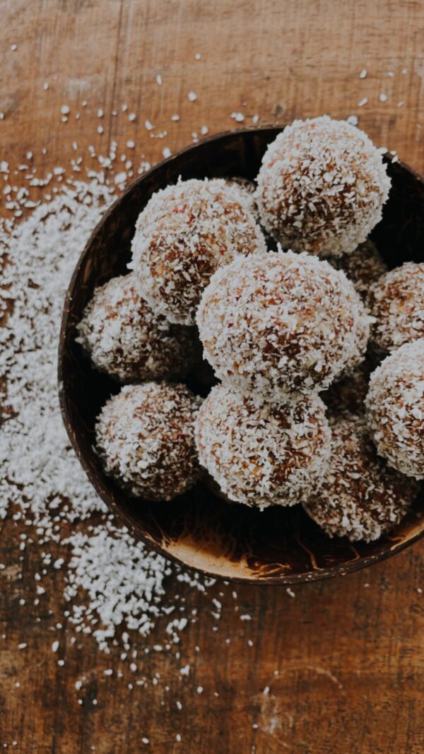 tahini apricot and fig balls